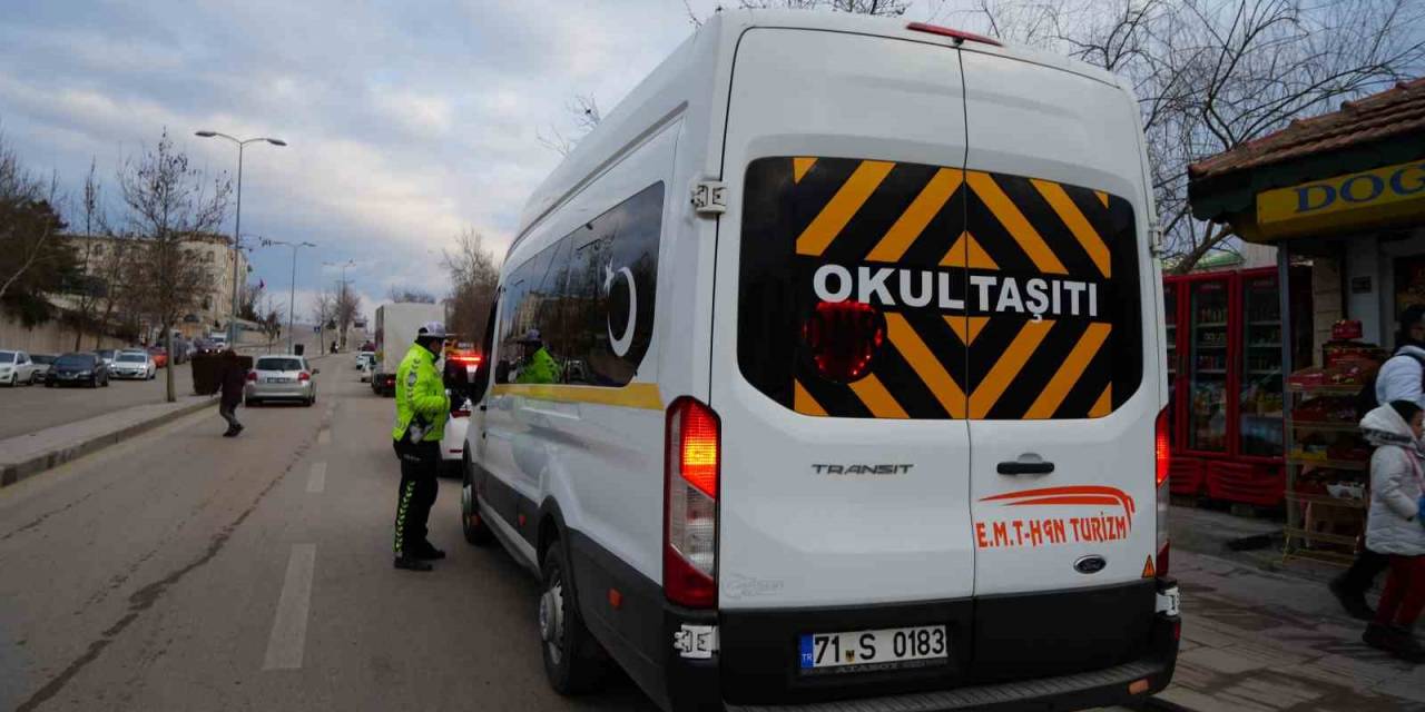 Yarıyıl Tatili Sona Erdi, Polis Okul Çevrelerinde Denetim Yaptı