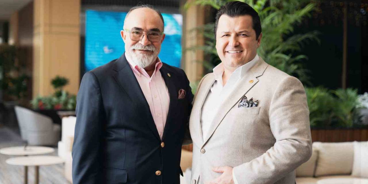 Miracle Resort Hotel’de Bayrak Değişimi