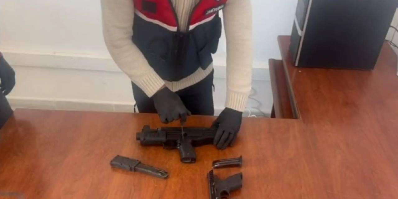 Kars’ta Tabanca Ve Makineli Tabanca Ele Geçirildi