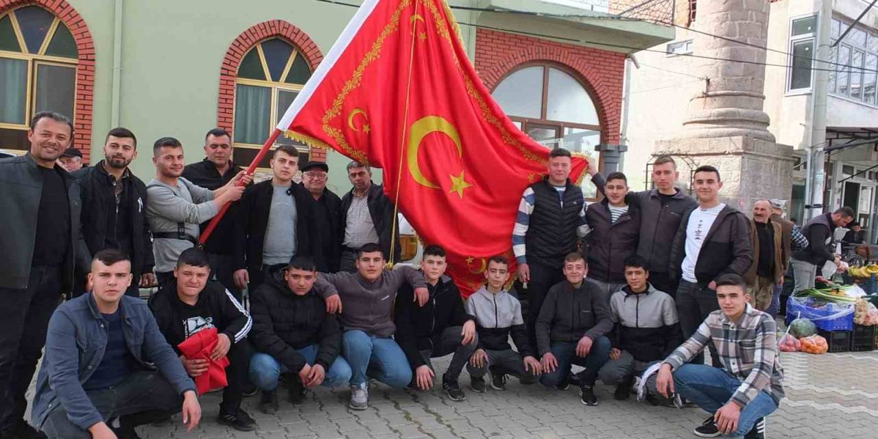 Balıkesir’de Oğlak Parası Sancak Oldu