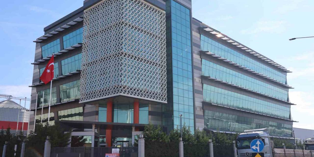 İzmir’deki 2,5 Milyarlık Vurgunda Holding Sahibi De Kayıplara Karıştı