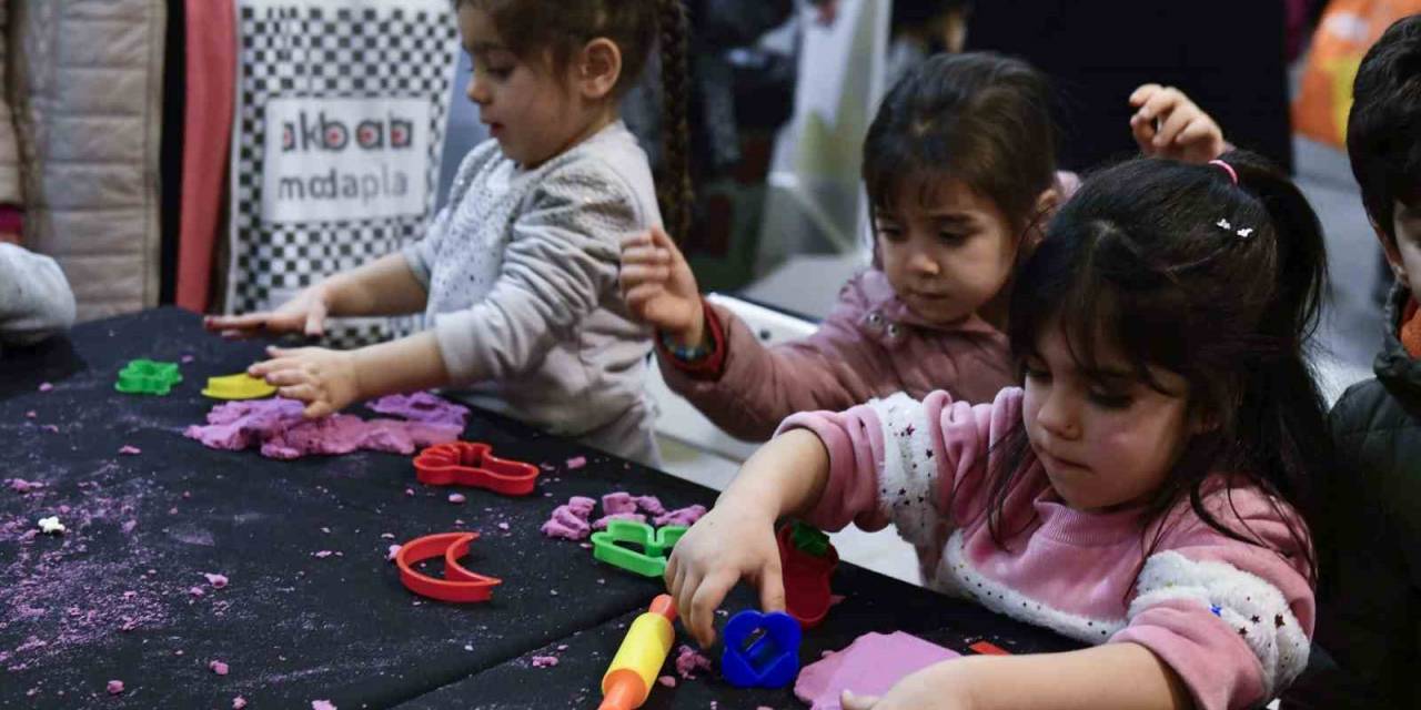 Ankara Büyükşehir Belediyesi Geleneksel Yarıyıl Çocuk Festivaline Ev Sahipliği Yaptı