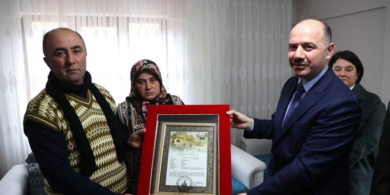 Şehit Ailesine “Şehadet Beratı” Takdim Edildi