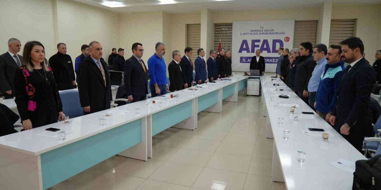 Depremlerde Hayatını Kaybedenler Saat 04.17’de Anıldı