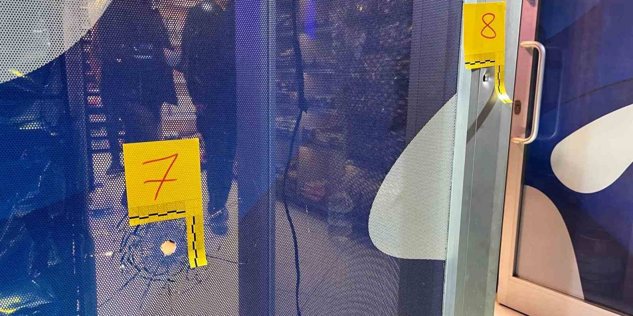 Esenyurt’ta Tekel Bayisine Kurşun Yağdırdılar