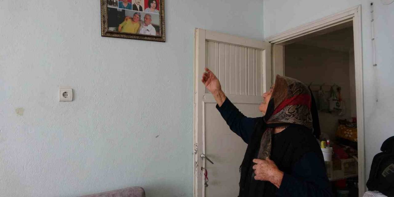 Ayşe Nine: "Çok Acı Gördük, Şimdi Evlat Acısı"