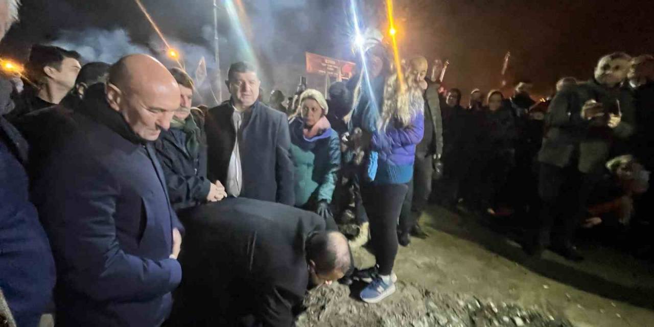 Başkan Soyer, Osmaniye’deki Anma Törenlerine Katıldı