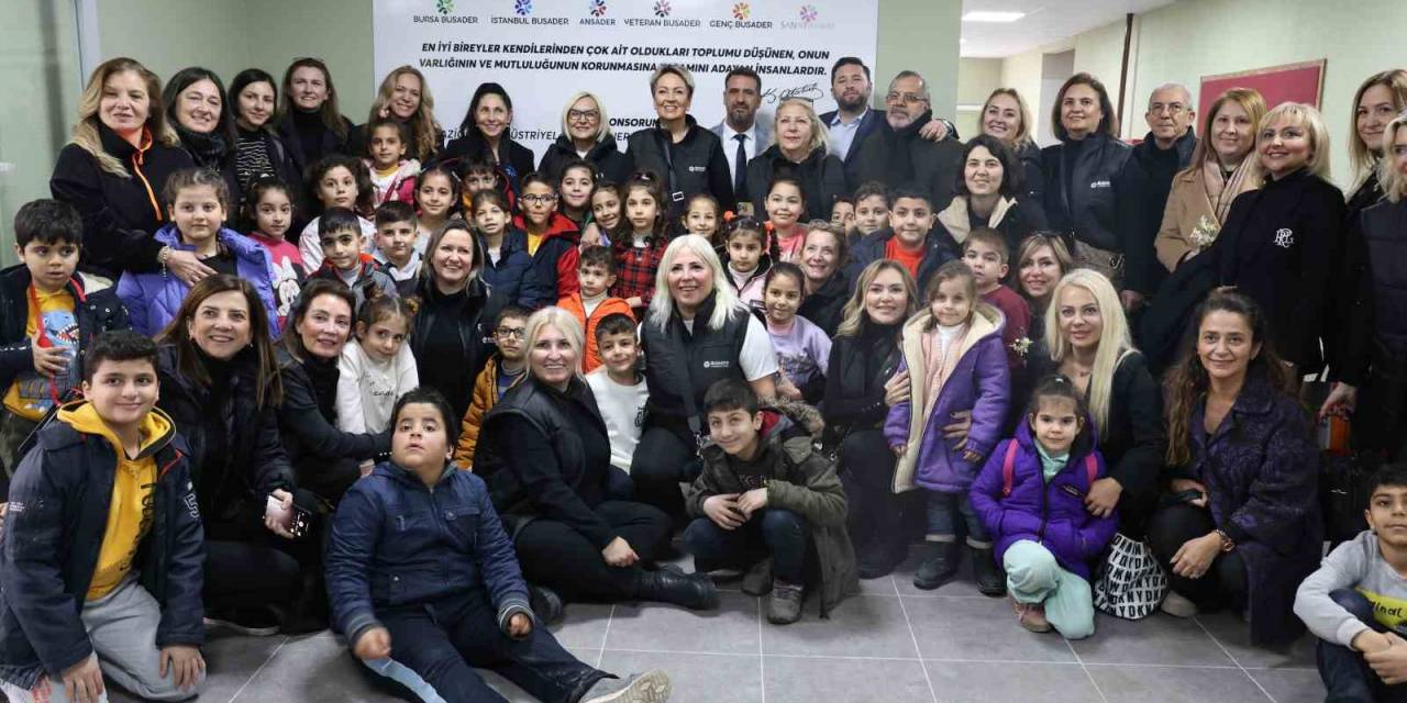 Busader, Depremde Yıkılan Okulu Yeniden İnşa Ederek Çocuklara Armağan Etti