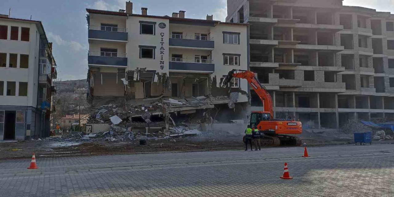 Depremden Etkilenen 11 Vilayetin Dışında Afet Kapsamına Alınan Tek İlçe