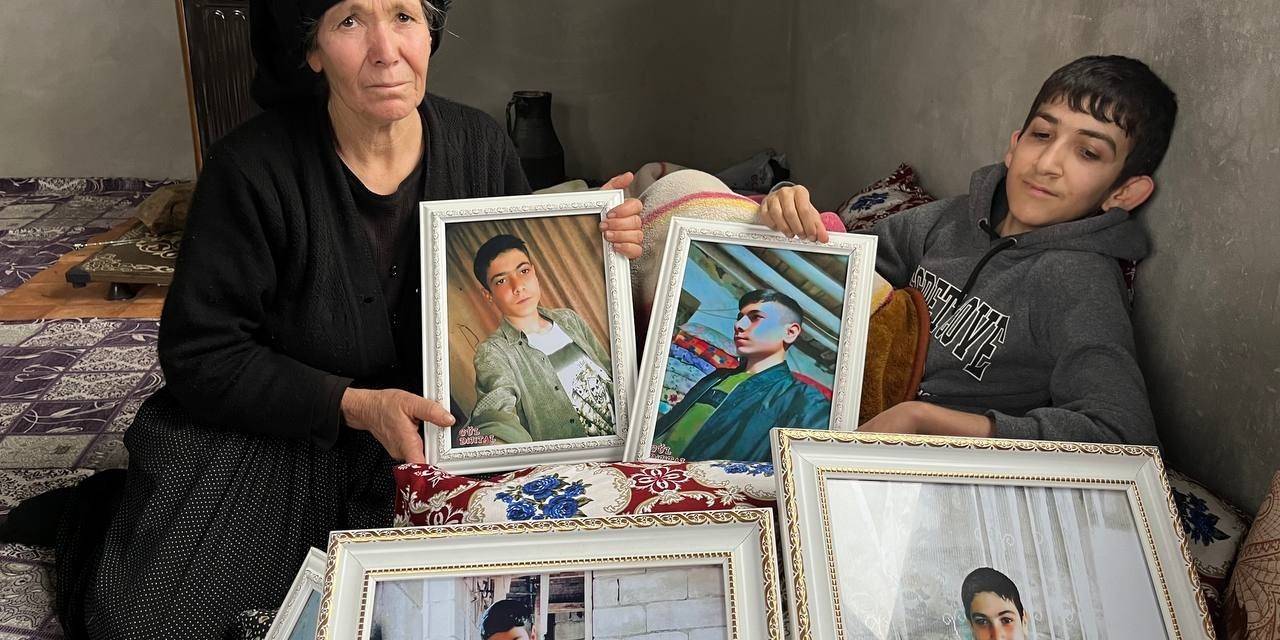 Depremde Eşi Ve 2 Oğlu İle Birlikte Enkaz Altında Kalan Anne Acı Dolu O Geceyi Anlattı