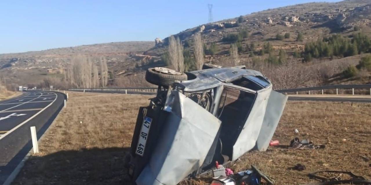 Mardin’de Şarampole Yuvarlanan Otomobilde 1 Kişi Yaralandı