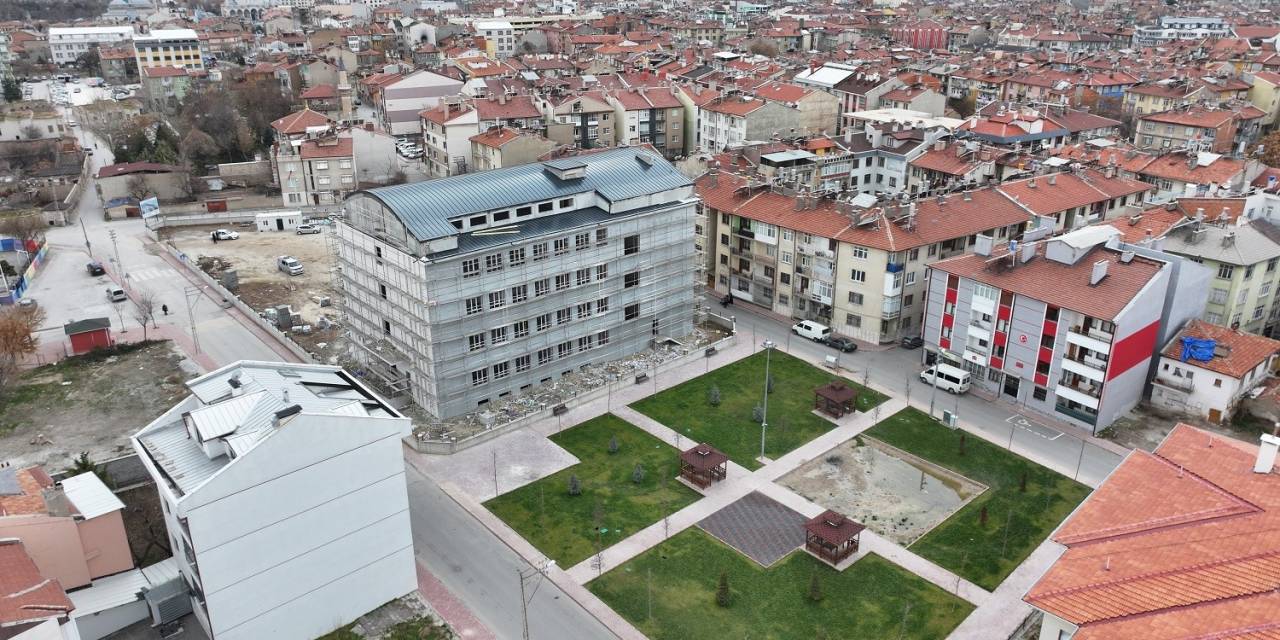 Hasan Kılca: “Karatay, Eğitim Yatırımlarıyla Geleceğe Hazırlanıyor”