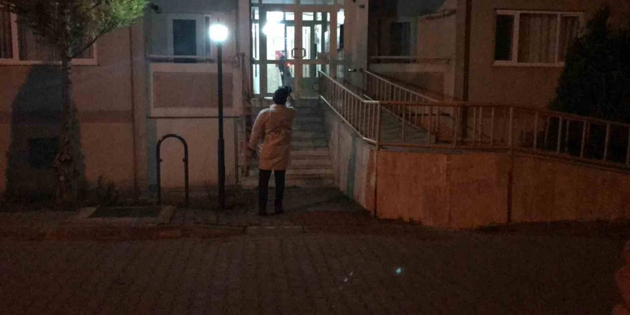 Oğlu Mezara, Baba Cezaevine Girmişti: Mesajlar Ortaya Çıktı