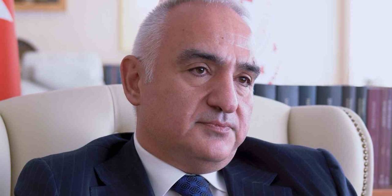 Bakan Ersoy Depremi Anlatırken Gözyaşlarını Tutamadı