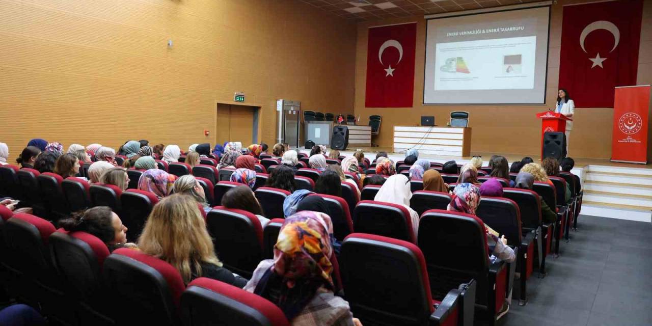 Uludağ Elektrik ‘Enerji Danışmanım’ Projesi İle Tüketicilere Tasarruf Bilinci Aşılıyor