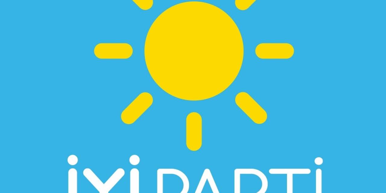 Meclis Üyesinin Başka Partiyle Pazarlıklar Yapmasının Faturası İlçe Başkanına Kesildi