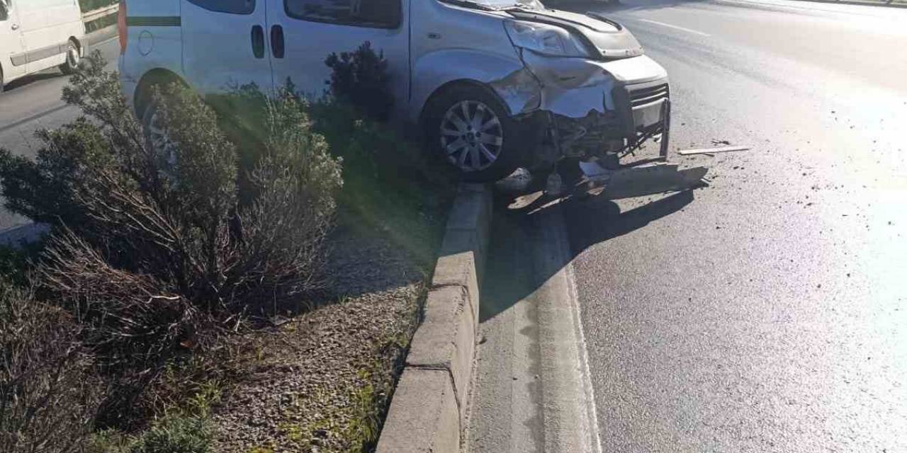 Milas-bodrum Karayolu’nda Buzlanma Kaza Getirdi