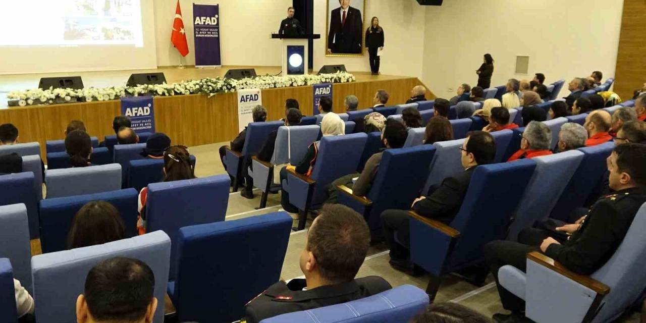 Yozgat’ta Afad İl Müdürlüğünce Anma Programı Düzenlendi