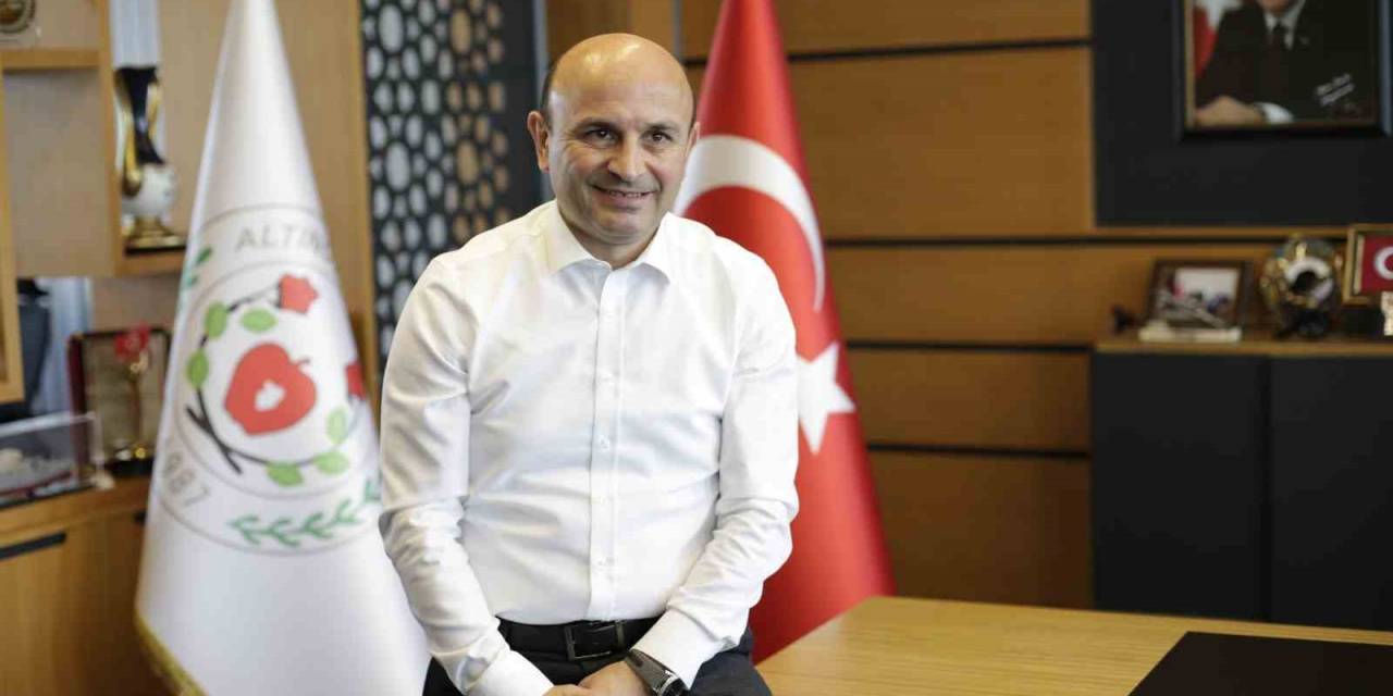 “20 Yıl Boyunca Sizlere Hizmet Etmek Benim İçin Büyük Bir Kıvanç Ve Onur”