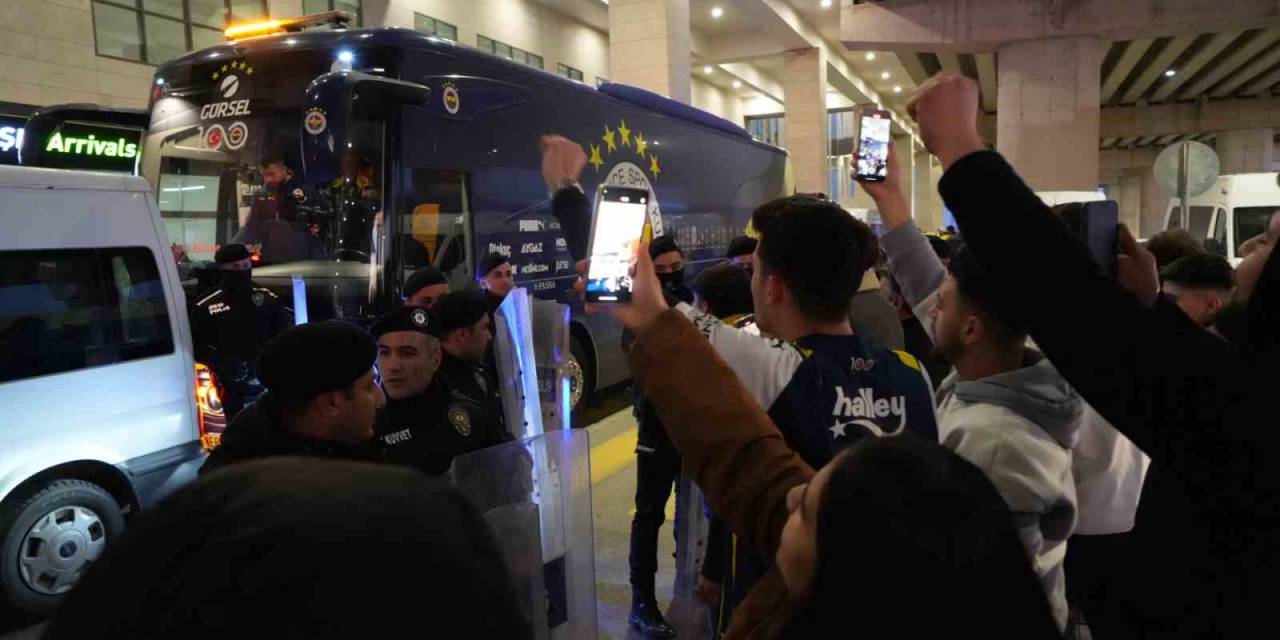 Fenerbahçe, Kupa Maçı İçin Gaziantep’te