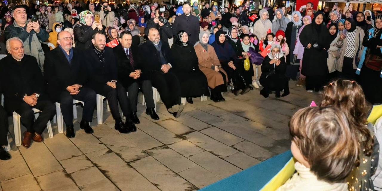 Kütahya’da Miniklerden Kandil Programı