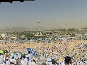 Arafat’ta 50 Derecede Vakfe