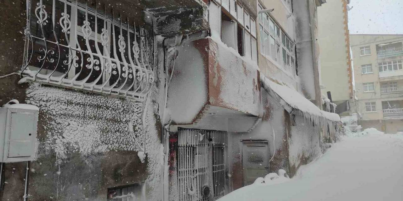 Ardahan’da Son 55 Yılın En Yoğun Kar Yağışı