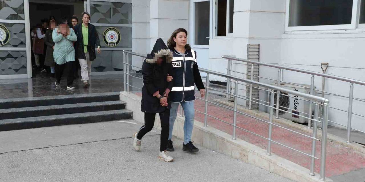Kadın Hırsızlık Çetesi "Gaco" Çökertildi: 8 Tutuklama