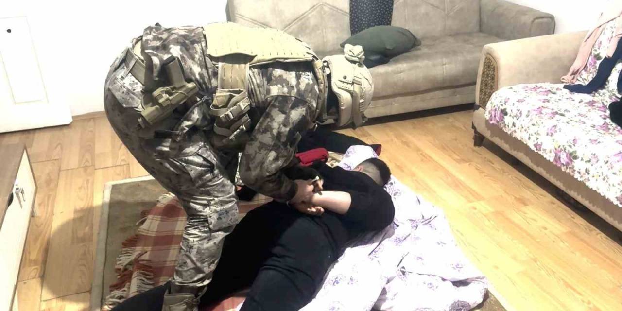 Elazığ’da Suç Örgütüne Operasyon: 35 Gözaltı