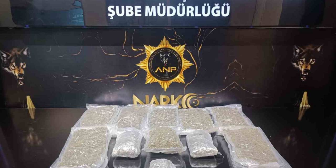 Ankara’da "Narkogüç" Operasyonlarında 5 Kilo Uyuşturucu Ele Geçirildi