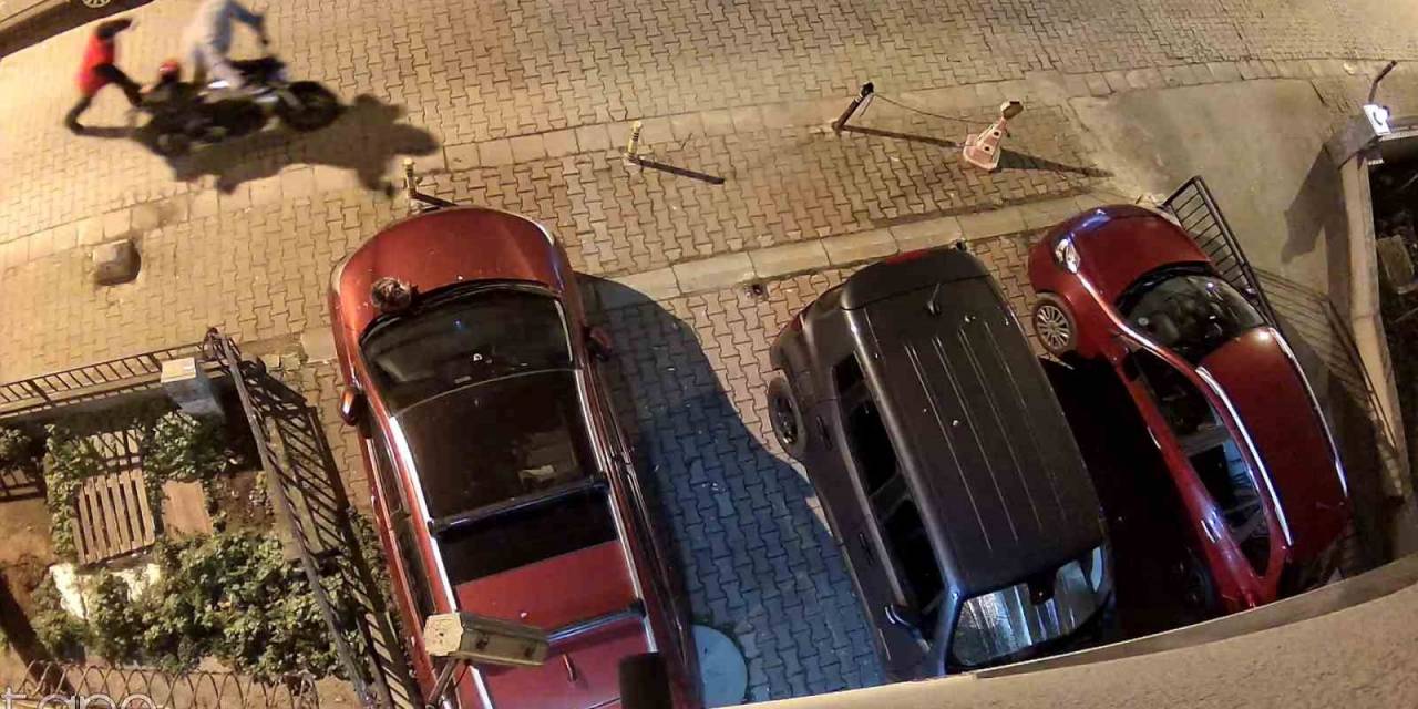 Kadıköy’de 250 Bin Tl’lik Motosiklet Hırsızlığı Kamerada