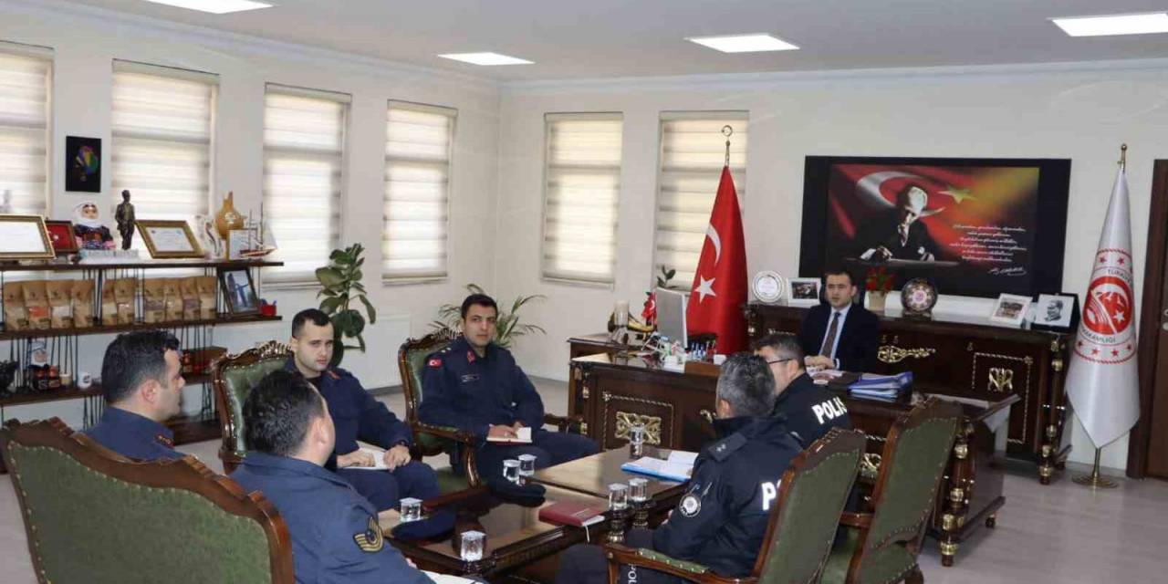 Emirdağ’da Güvenlik Ve Asayiş Toplantısı