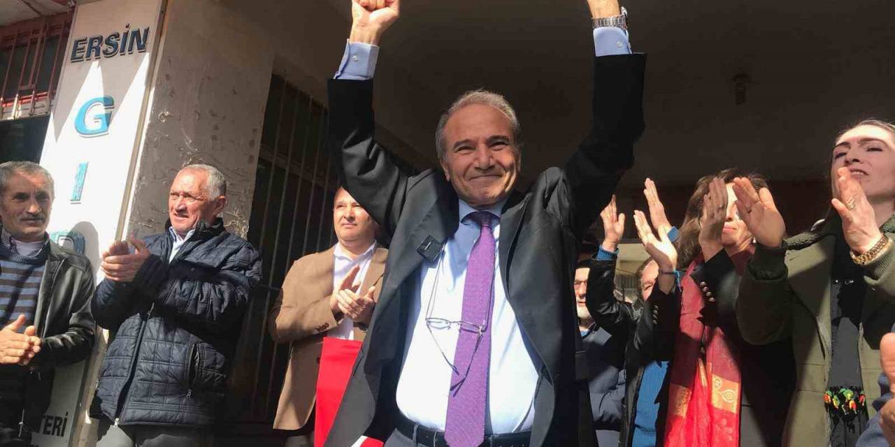 Aday Gösterilmeyince Chp’den İstifa Etti