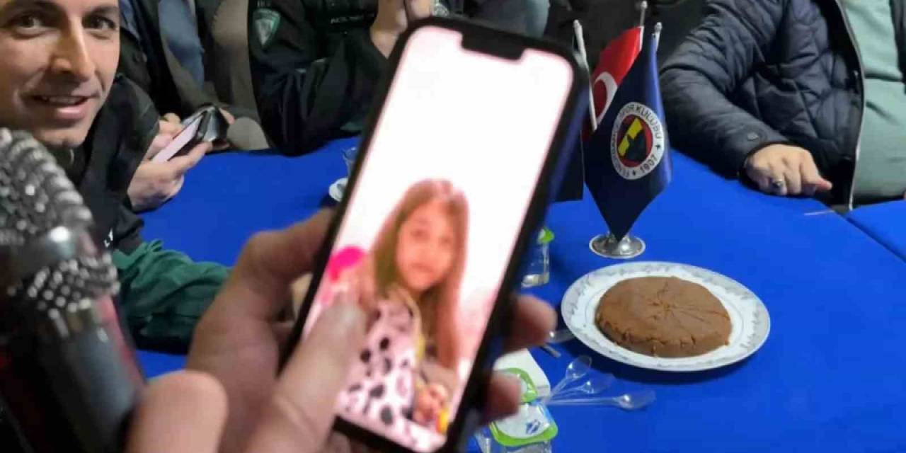 Asrın Felaketinde 72. Saat Sonra Kurtarılan Hazal, Kendisini Kurtaran Ekiple Görüntülü Konuştu