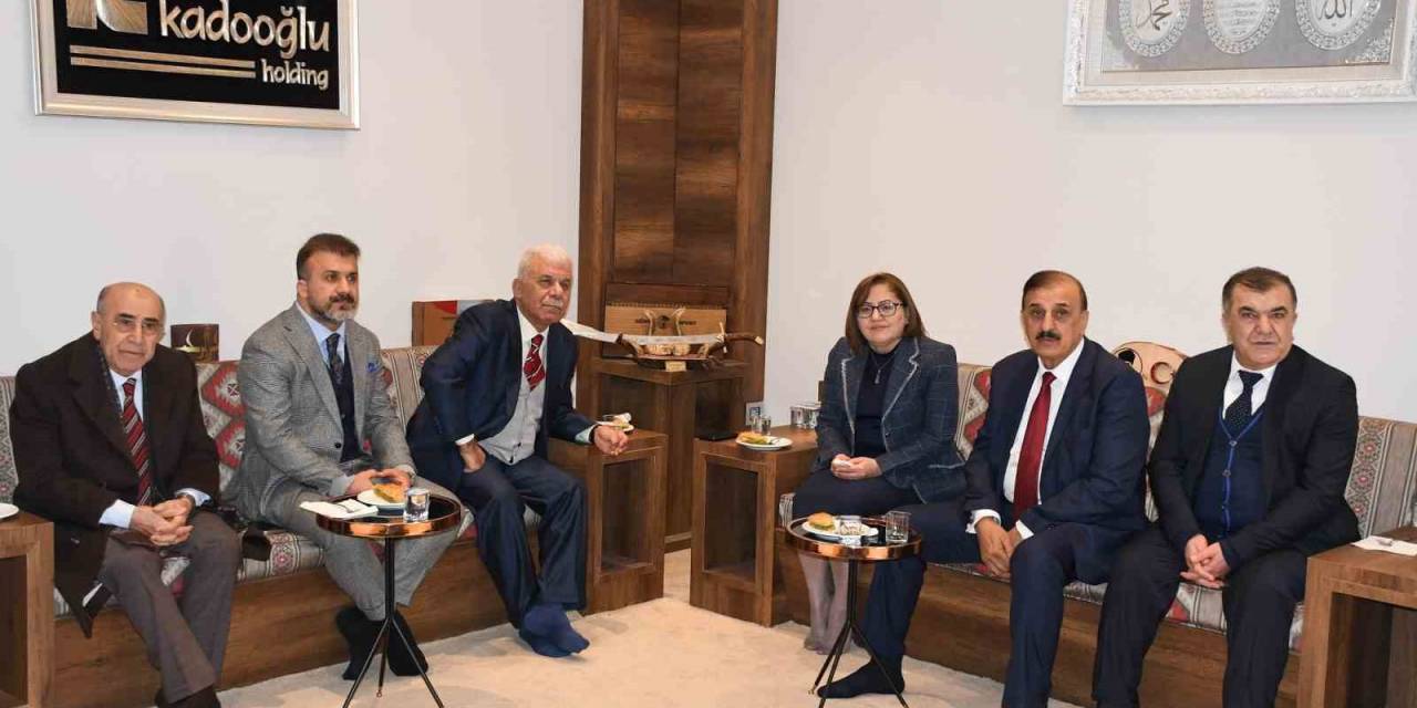 Şahin, Kadooğlu’nda Nergislerle Karşılandı