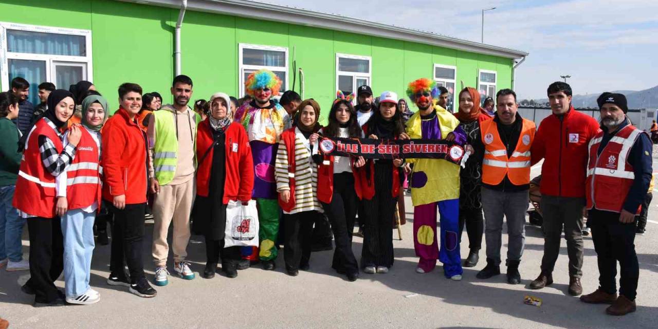 Depremin 1. Yıl Dönümünde Siverekli Stk’lar Adıyamanlı Depremzedeleri Unutmadı