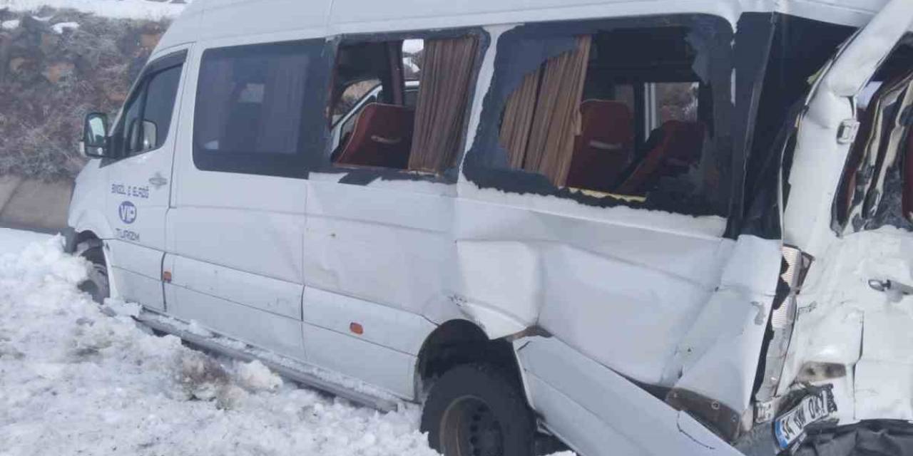 Bingöl’de Trafik Kazası: 7 Yaralı