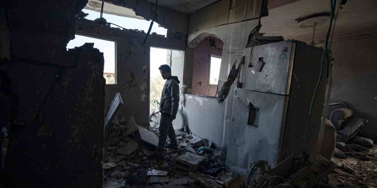 Gazze’de Can Kaybı 27 Bin 708’e Yükseldi