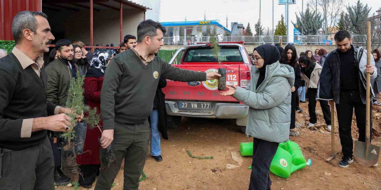 Gaün’de 6 Şubat Anma Etkinliği