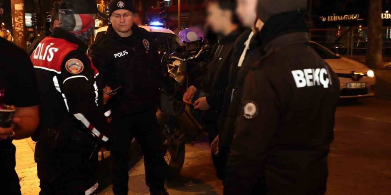 Aranan 25 Şüpheli Yakalandı