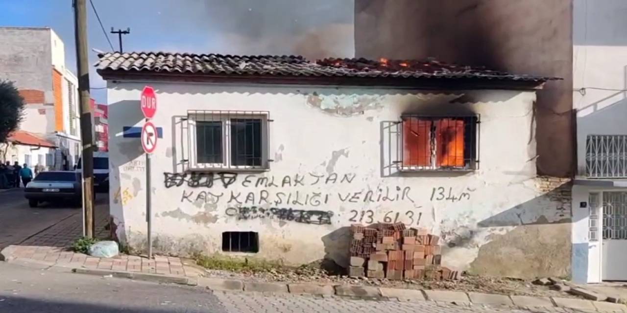 Metruk Binada Çıkan Yangın Mahalleyi Sokağa Döktü