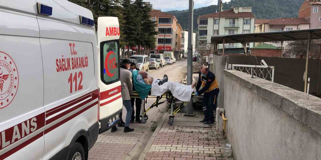 Felçli Şehit Babasının Yakınlarından Taburcu Tepkisi: “Bulaşıcı Enfeksiyon Olduğu Söyleniyor. Biz Evde Nasıl Tedavi Edeceğiz?”