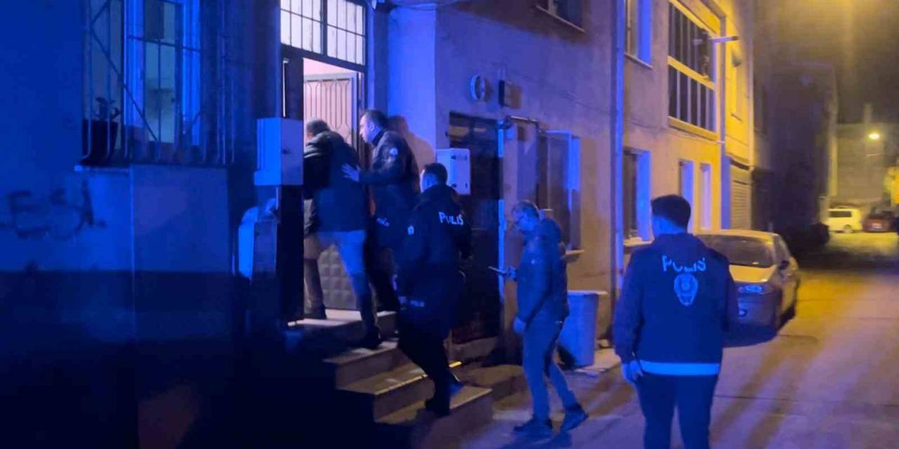 Bursa’da Korkunç Cinayet: Ailesinden 3 Kişi Tüfekle Öldürdü