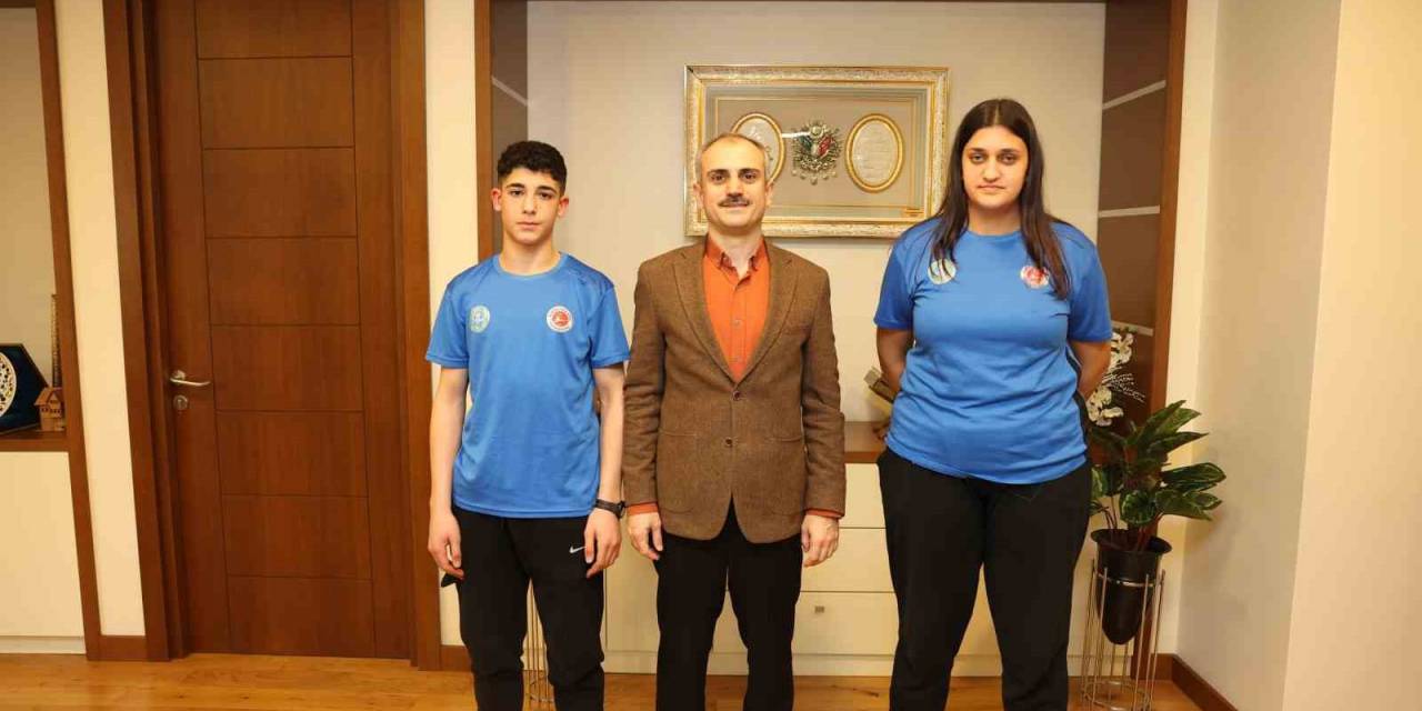 Başkan Çiftçi, Şampiyon Sporcuları Ağırladı