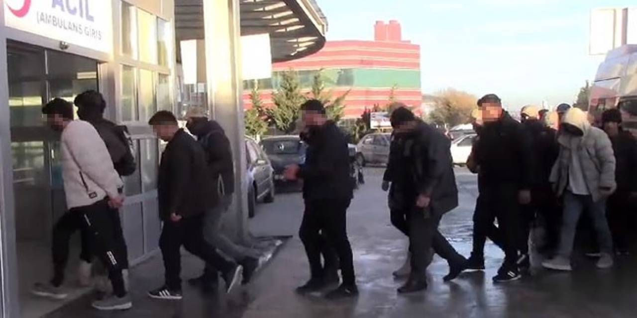 Polisten Deaş Terör Örgütüne Yönelik Operasyon