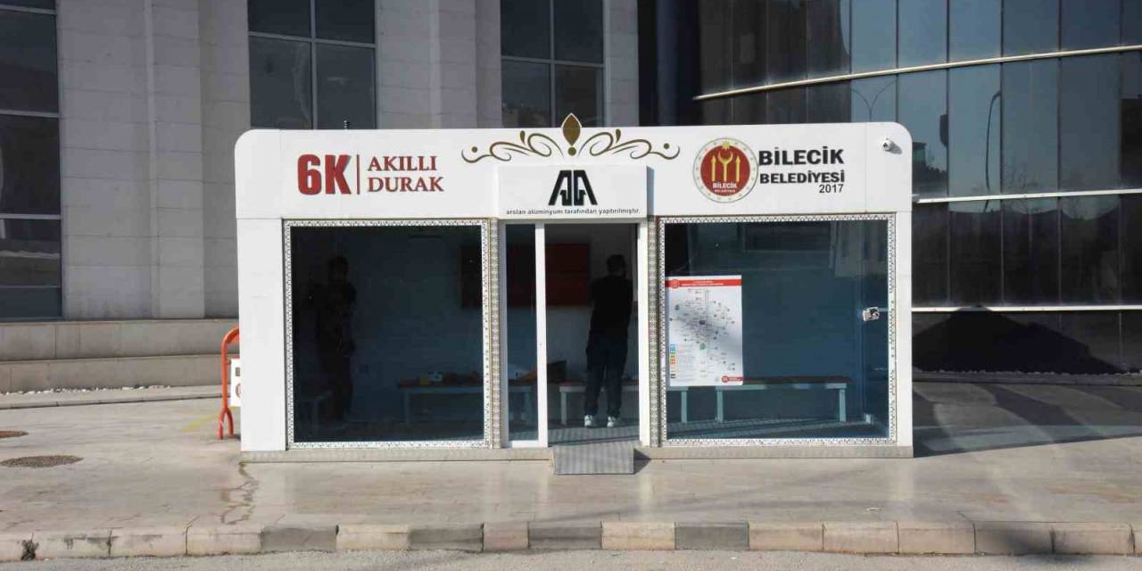 6k Akıllı Durakların Periyodik Bakımları Yapılıyor