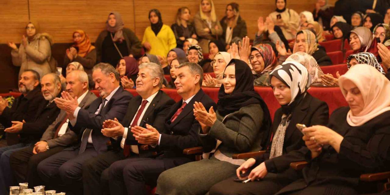 Başkan Şimşek, Genç Hafızların Heyecanına Ortak Oldu