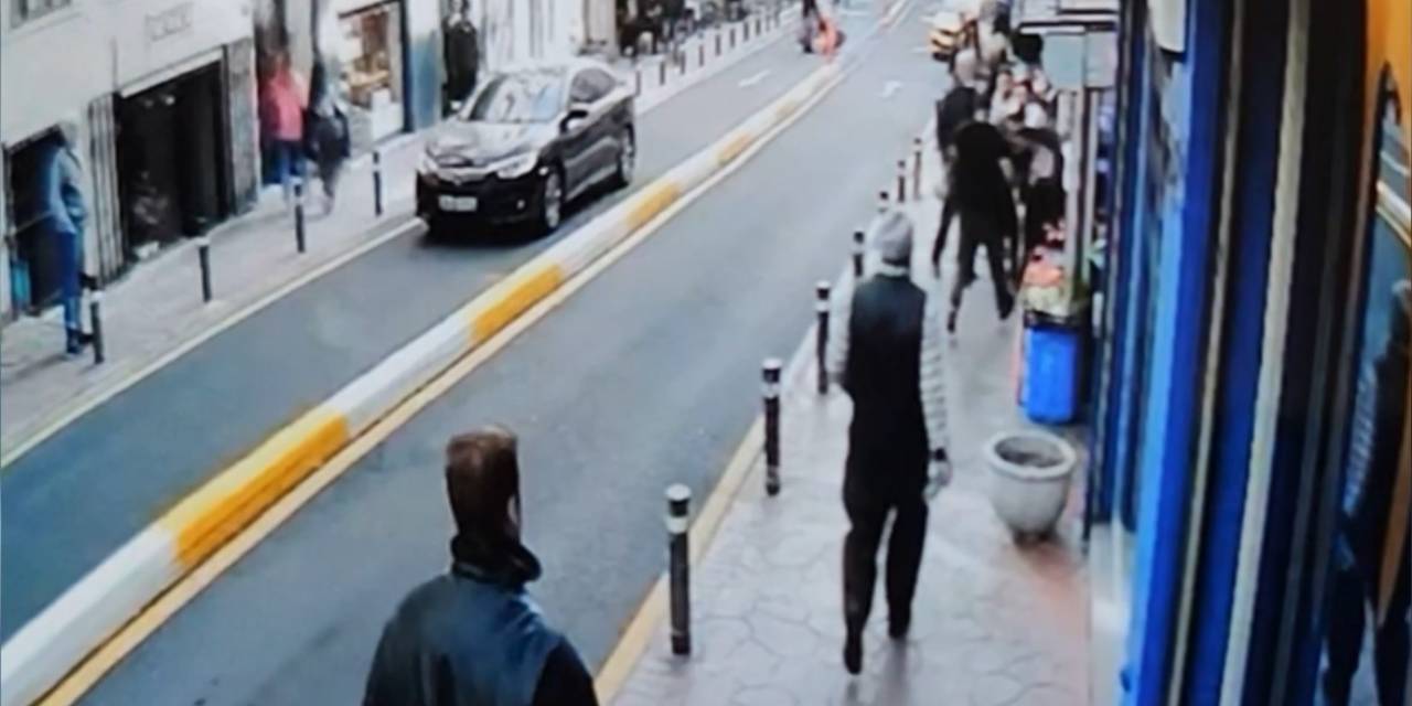 İstanbul’da Park Kavgası Cinayeti Kamerada: Kafa Atıp, Kurşun Yağdırdı
