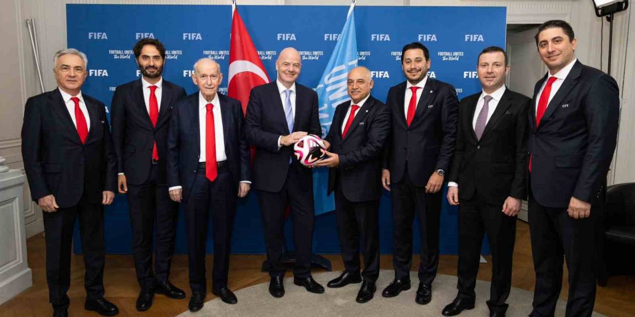 Tff Başkanı Büyükekşi’den Fıfa Başkanı Infantino’ya Ziyaret