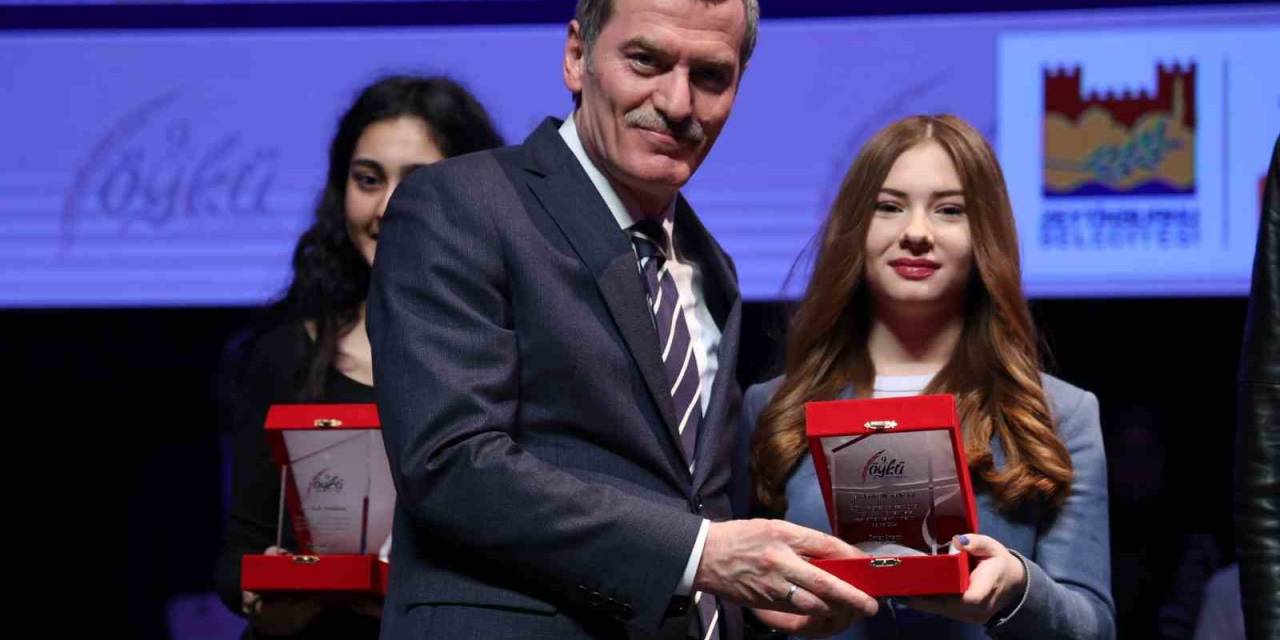 Zeytinburnu’nda 9. Öykü Yarışması Ödülleri Sahiplerini Buldu